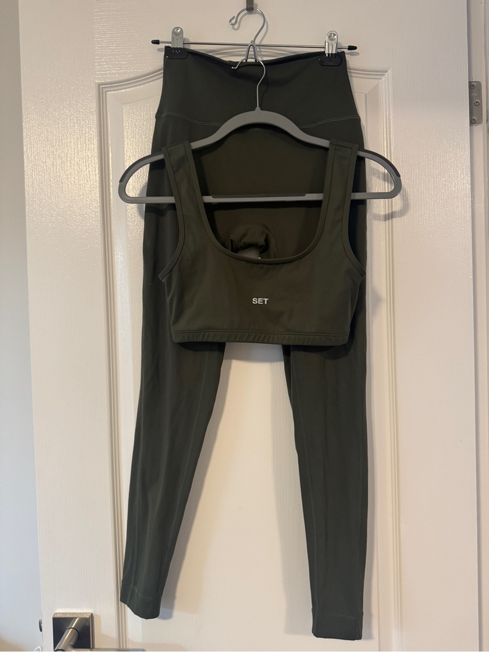SET Active Olive Green High-Rise Leggings - workout set - Picture 2 of 5